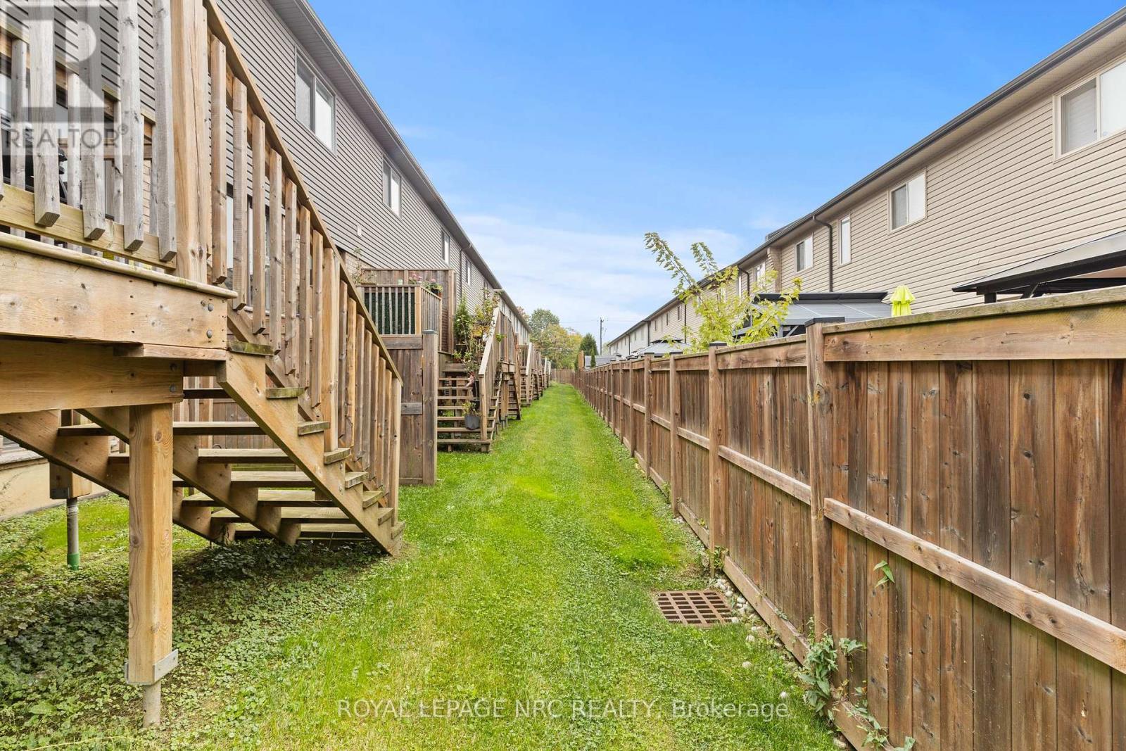 15 - 377 Glancaster Road, Hamilton, Ontario  L9G 0G4 - Photo 27 - X12426465