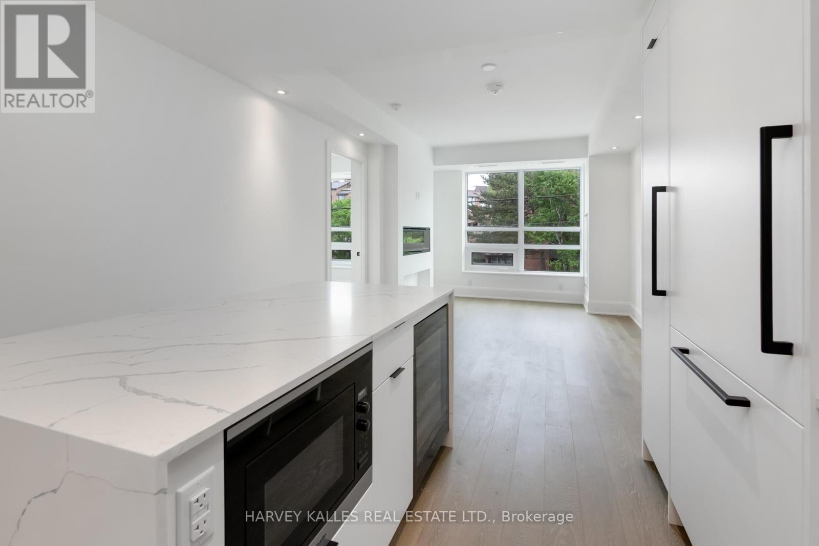 205 - 355 Bedford Park Avenue, Toronto, Ontario  M5M 1J3 - Photo 9 - C12426276