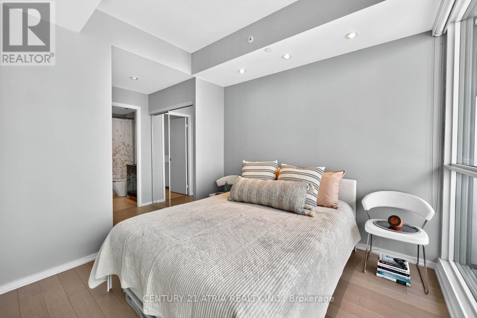 3101 - 70 Temperance Street, Toronto, Ontario  M5H 0B1 - Photo 18 - C12426384