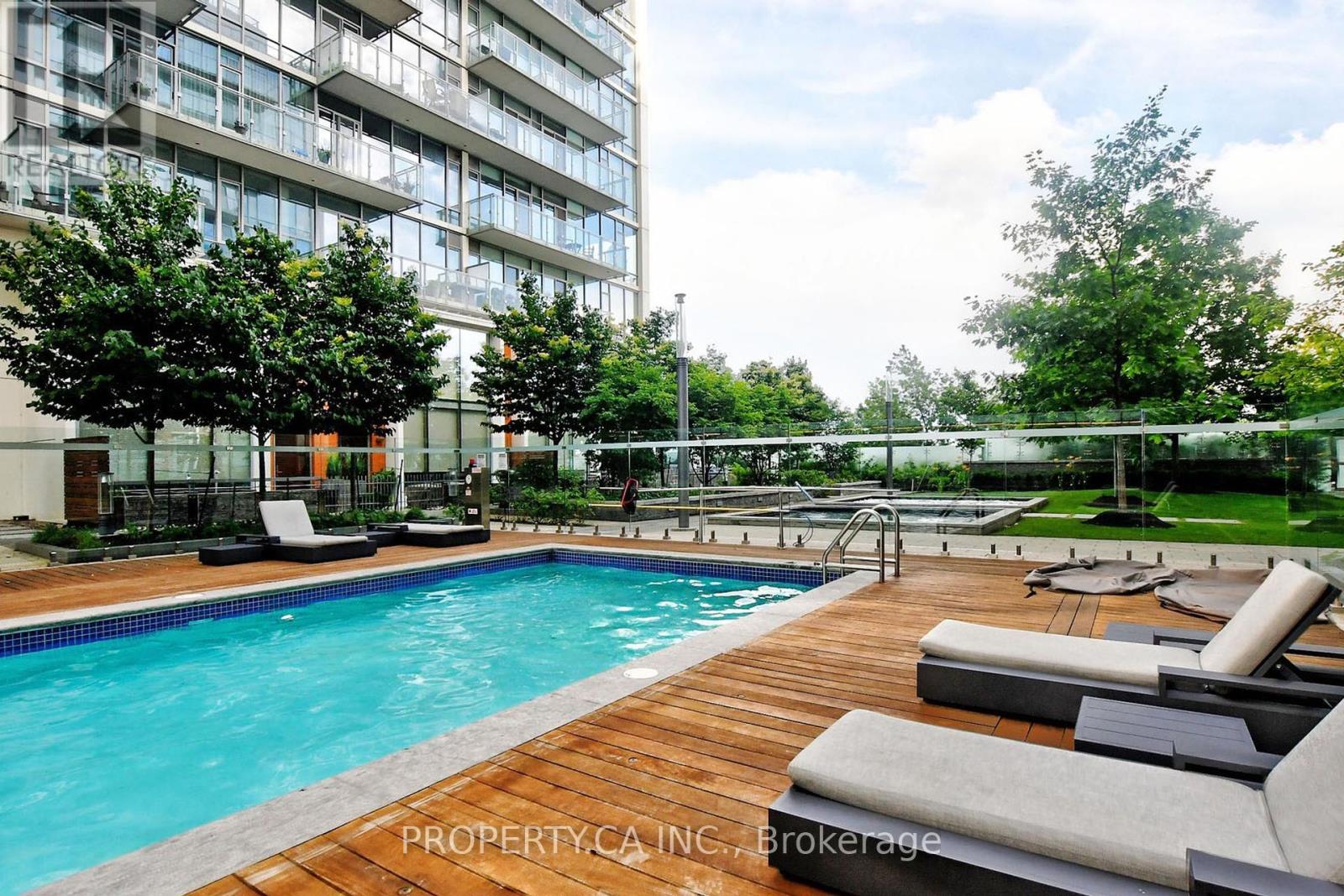 2209 - 15 Queens Quay E, Toronto, Ontario  M5E 0C5 - Photo 19 - C12426406