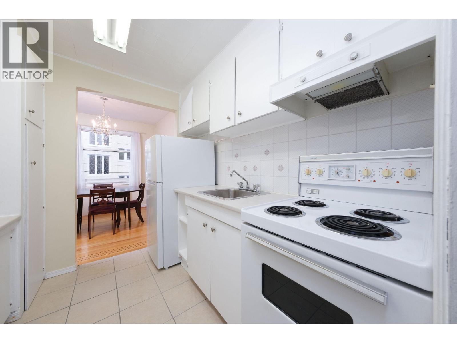 203 1878 Robson Street, Vancouver, British Columbia  V6G 1E3 - Photo 10 - R3052186
