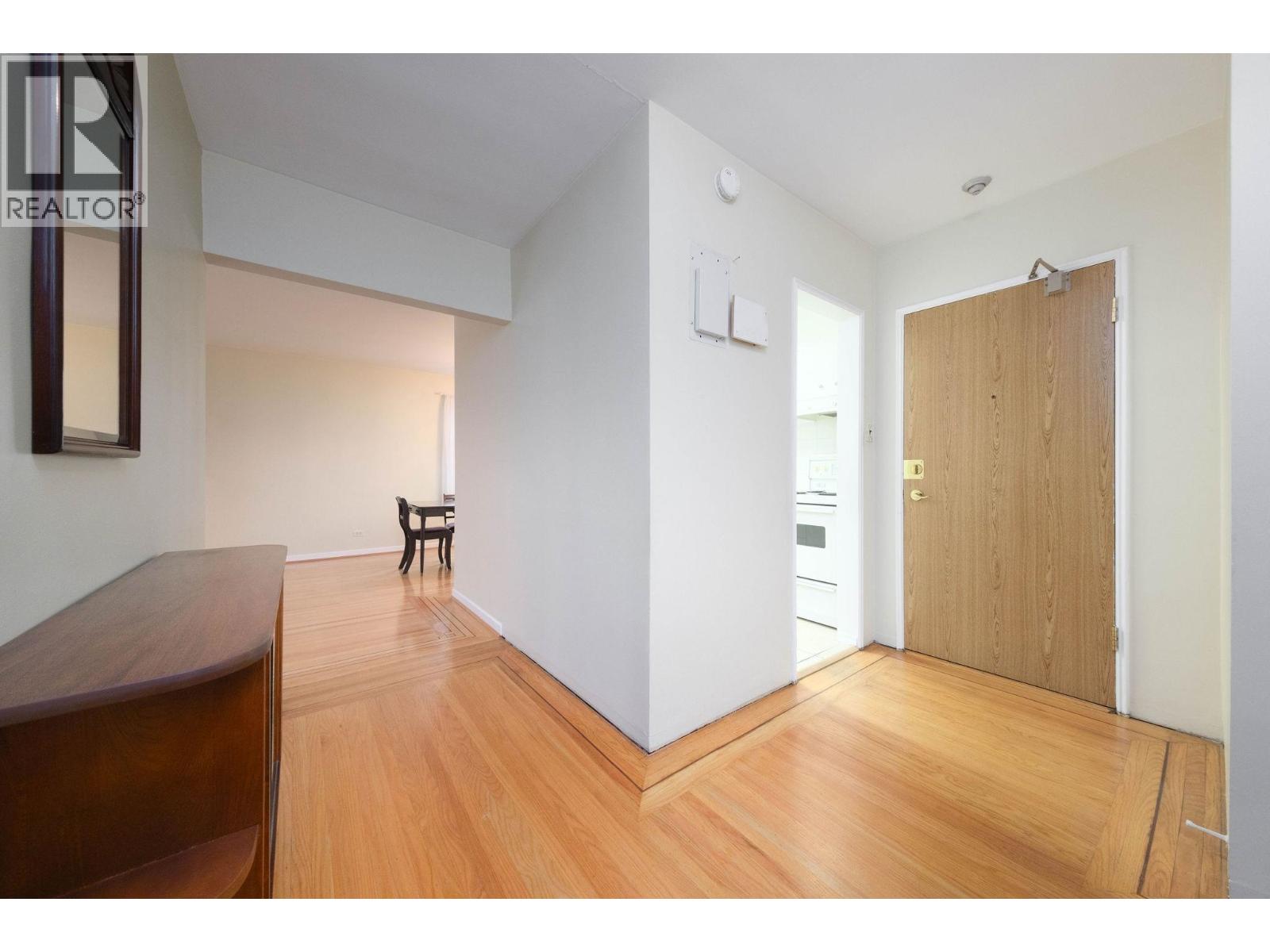203 1878 Robson Street, Vancouver, British Columbia  V6G 1E3 - Photo 3 - R3052186