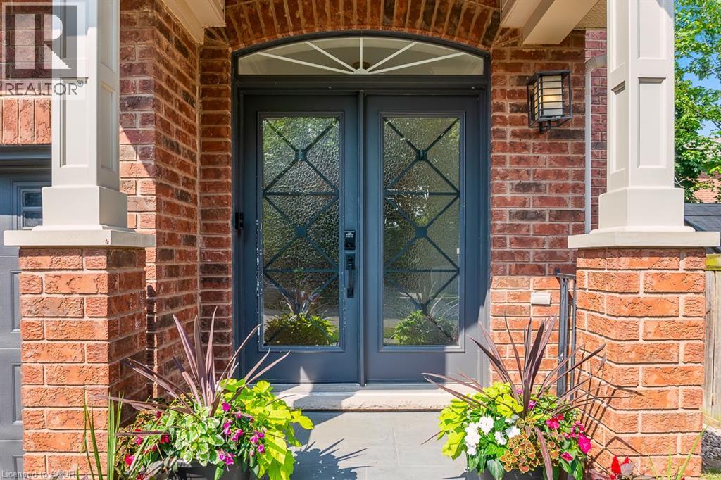 2301 Baronwood Drive, Oakville, Ontario  L6M 4Z6 - Photo 2 - 40773599