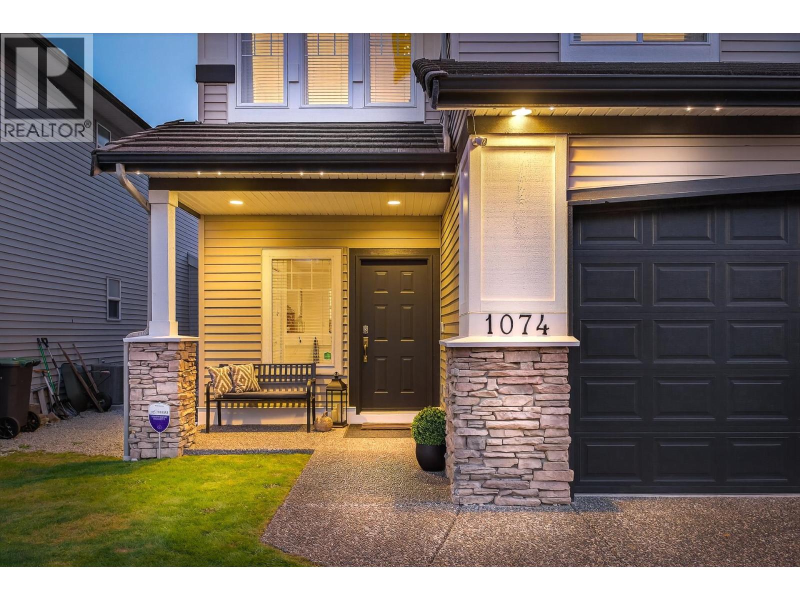1074 Amazon Drive, Port Coquitlam, British Columbia  V3B 8C1 - Photo 38 - R3051519