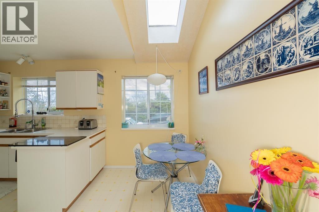 100 E Kensington Road, North Vancouver, British Columbia  V7N 1P1 - Photo 8 - R3052191