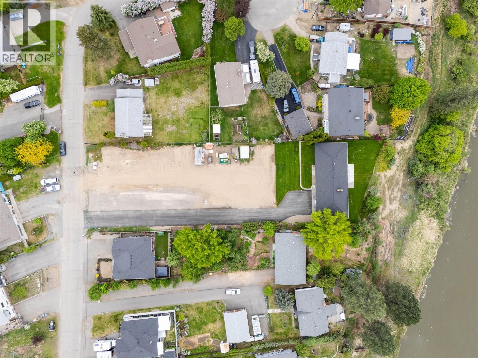 3279 Schubert Road, Kamloops, British Columbia  V2B 6Y4 - Photo 44 - 10363996