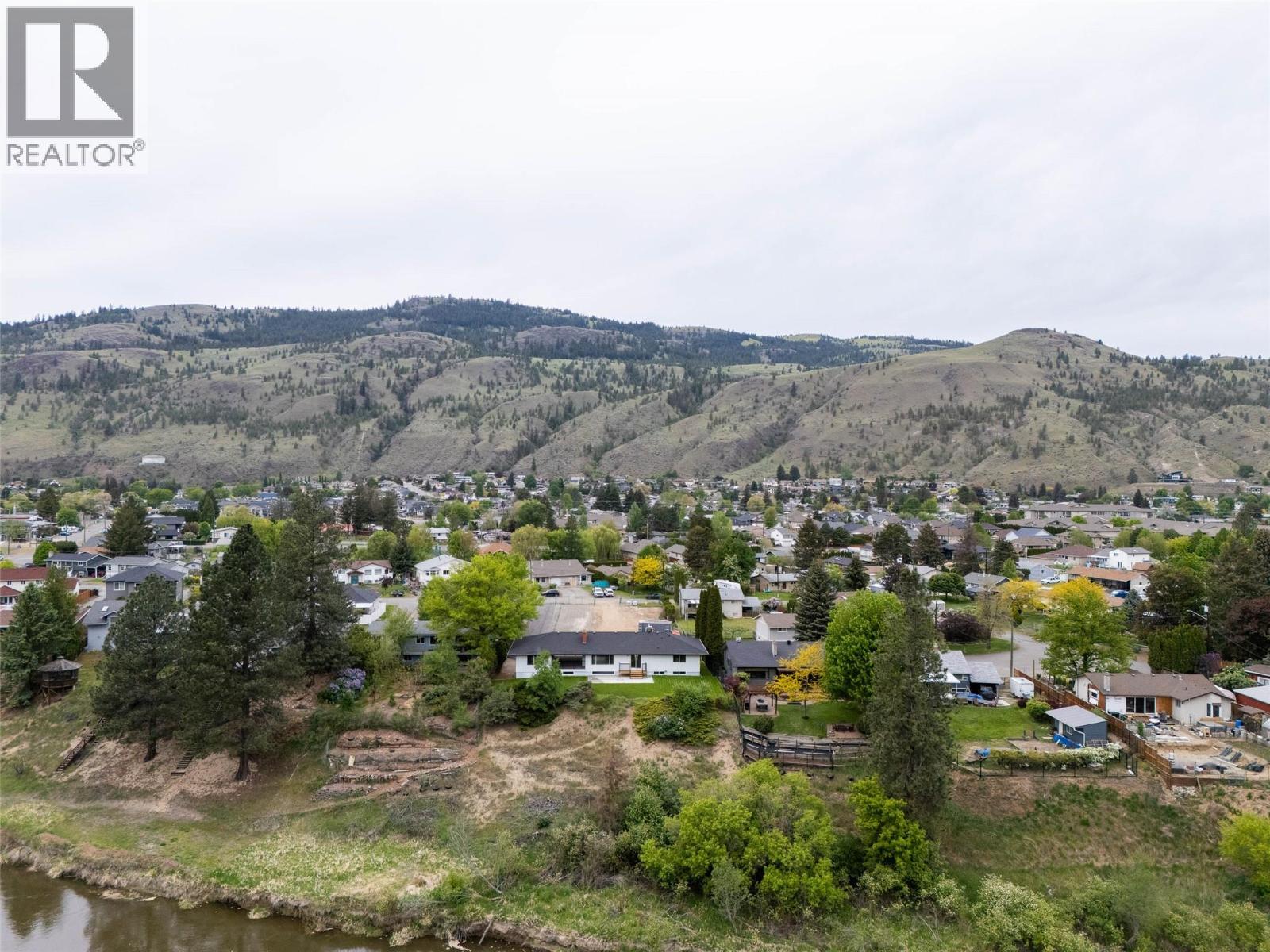 3279 Schubert Road, Kamloops, British Columbia  V2B 6Y4 - Photo 8 - 10363996