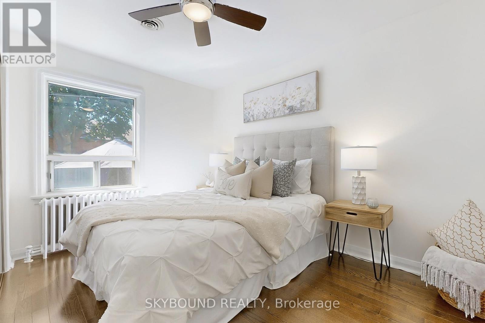 100 Lankin Boulevard, Toronto, Ontario  M4J 4X3 - Photo 13 - E12426262