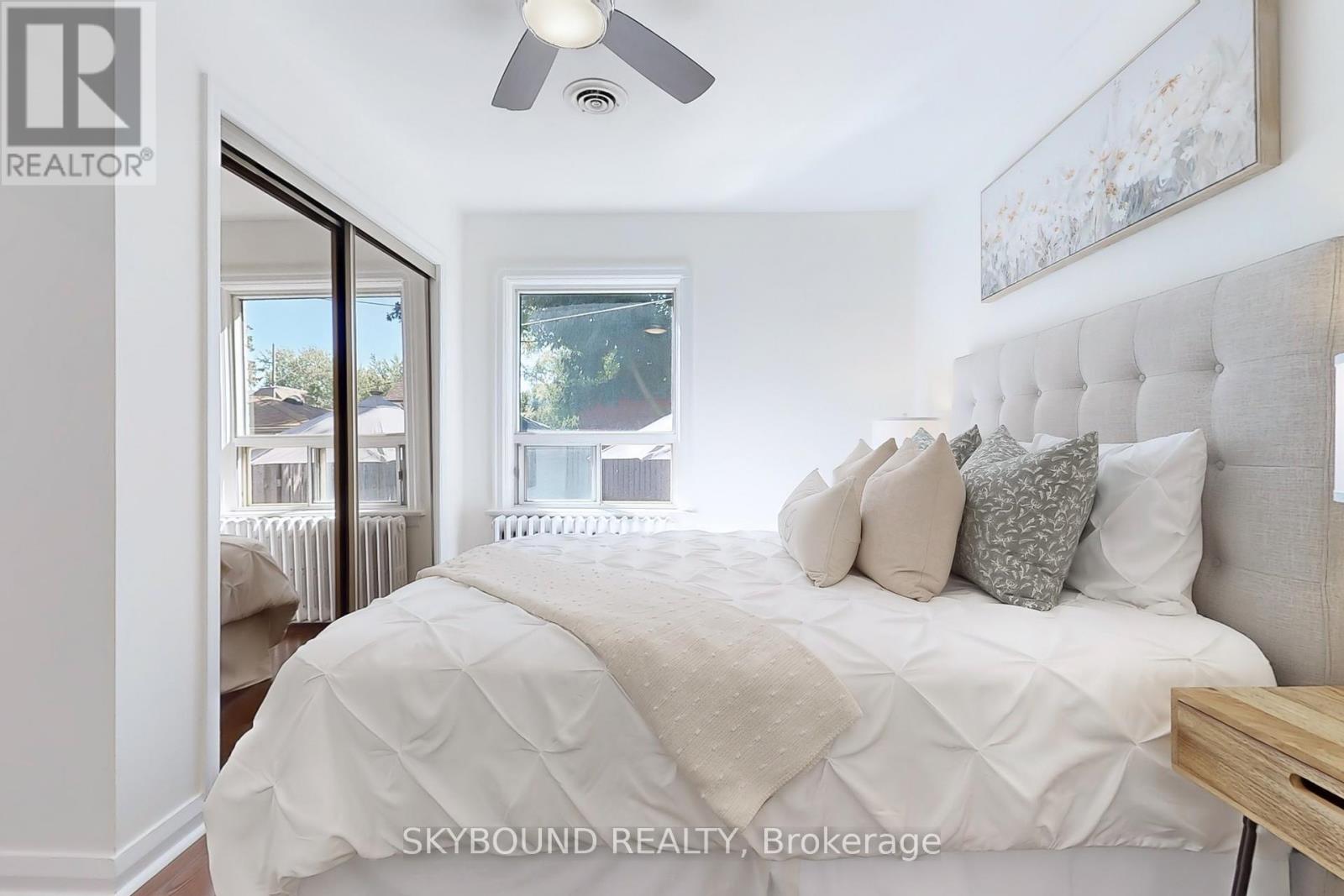 100 Lankin Boulevard, Toronto, Ontario  M4J 4X3 - Photo 14 - E12426262