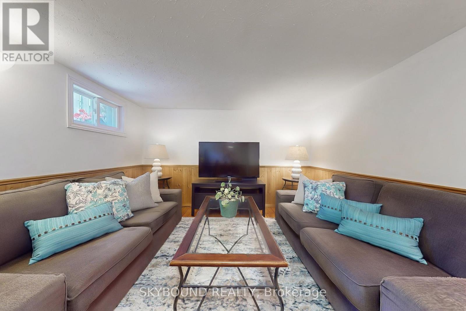 100 Lankin Boulevard, Toronto, Ontario  M4J 4X3 - Photo 20 - E12426262