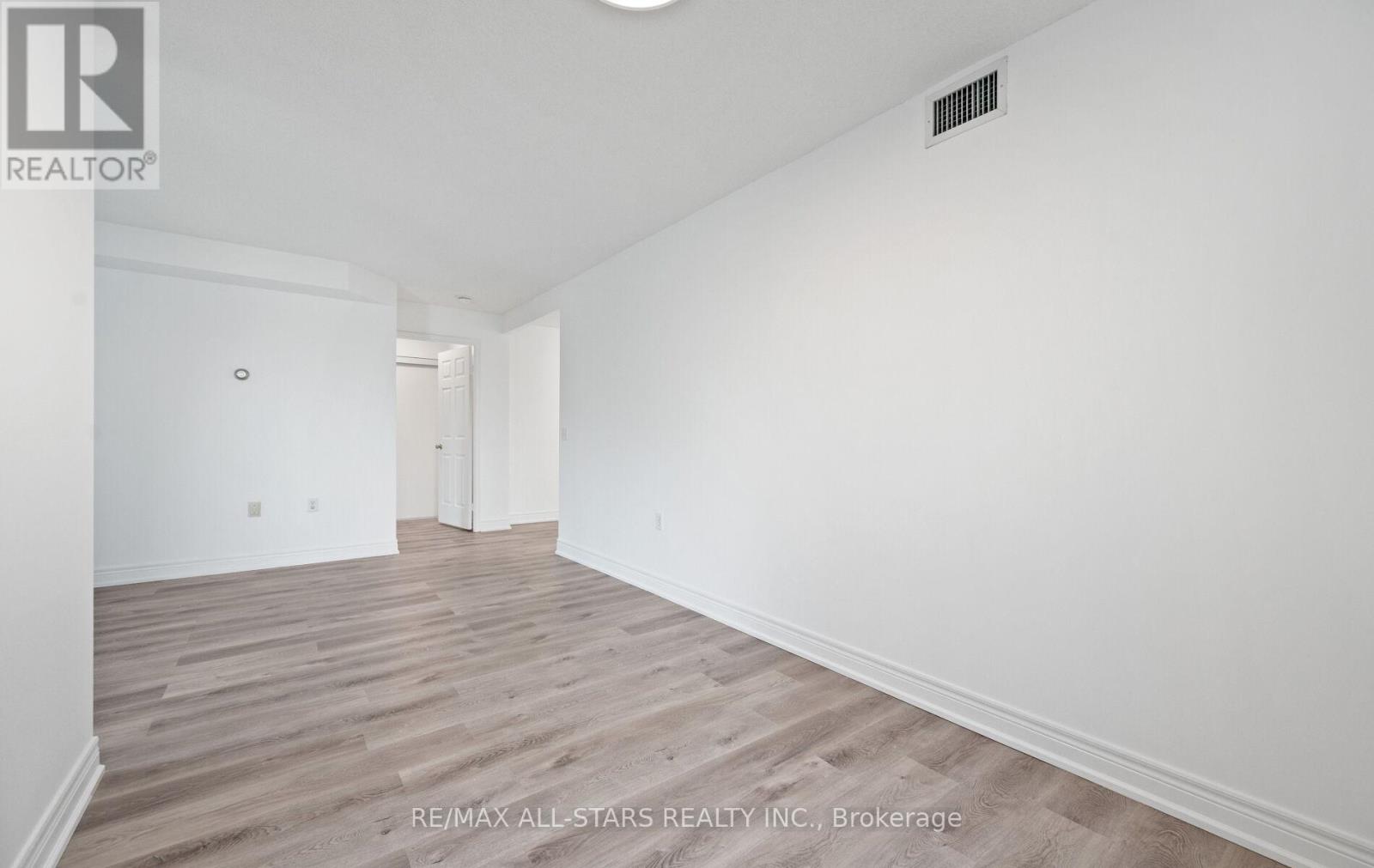 302 - 5001 Finch Avenue E, Toronto, Ontario  M1S 5J9 - Photo 18 - E12426274