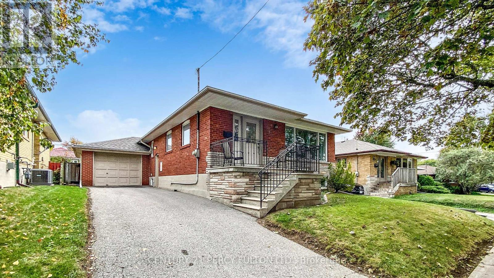 27 Grassington Crescent, Toronto, Ontario  M1G 1X4 - Photo 1 - E12426304