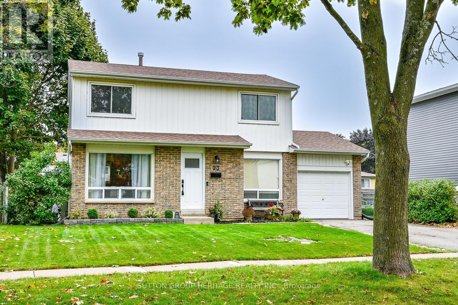 23 SWANSTON CRESCENT, Ajax, Ontario