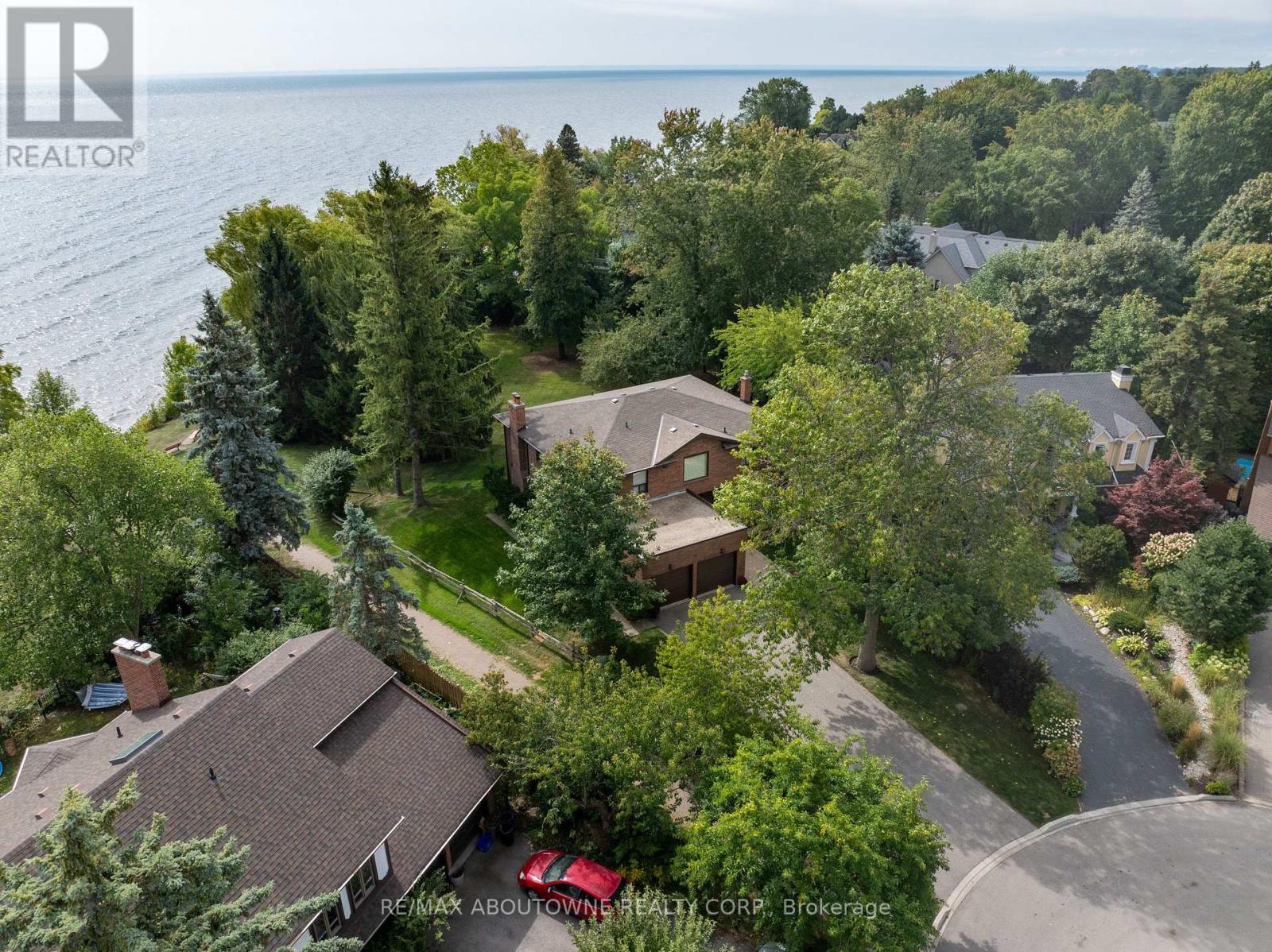 20 ARKENDO DRIVE, Oakville, Ontario