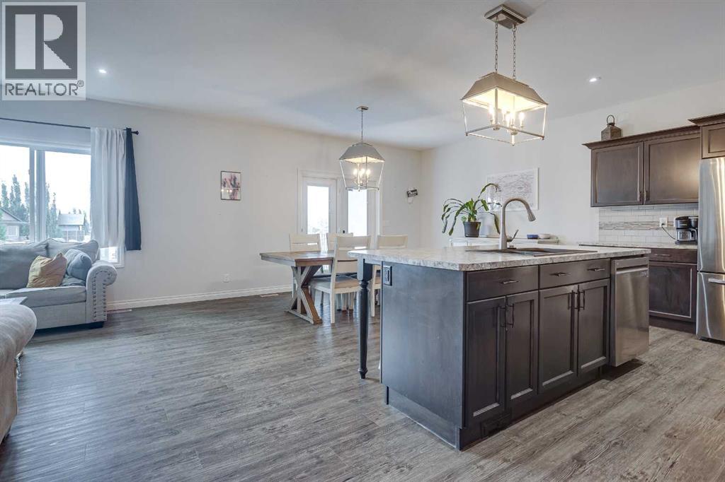 66 Truant Crescent, Red Deer, Alberta  T4P 0S9 - Photo 4 - A2257038