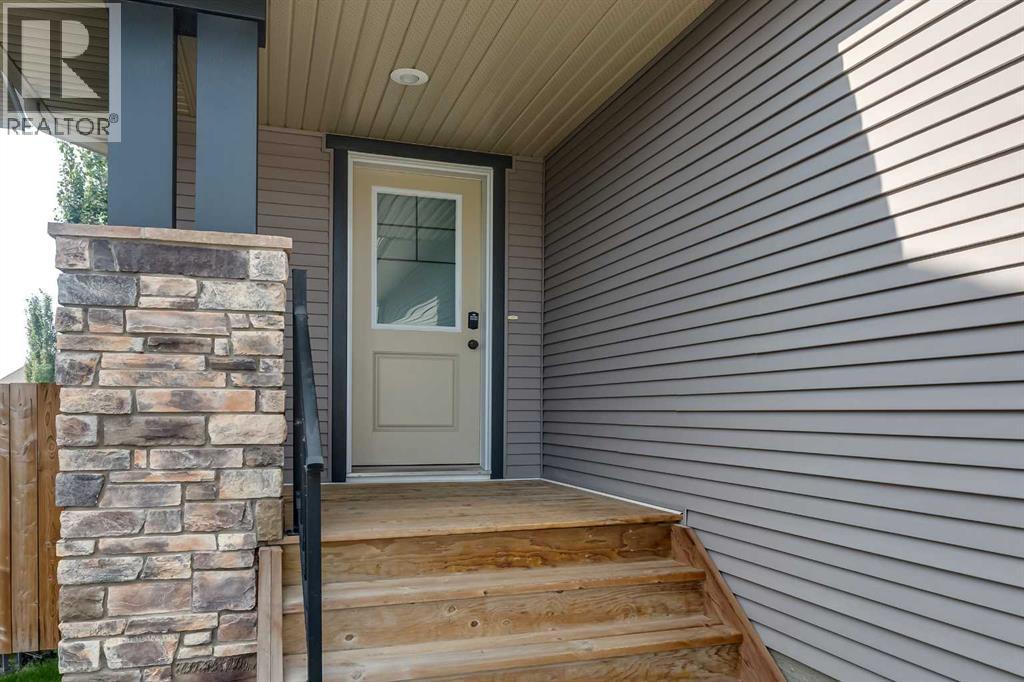 66 Truant Crescent, Red Deer, Alberta  T4P 0S9 - Photo 2 - A2257038