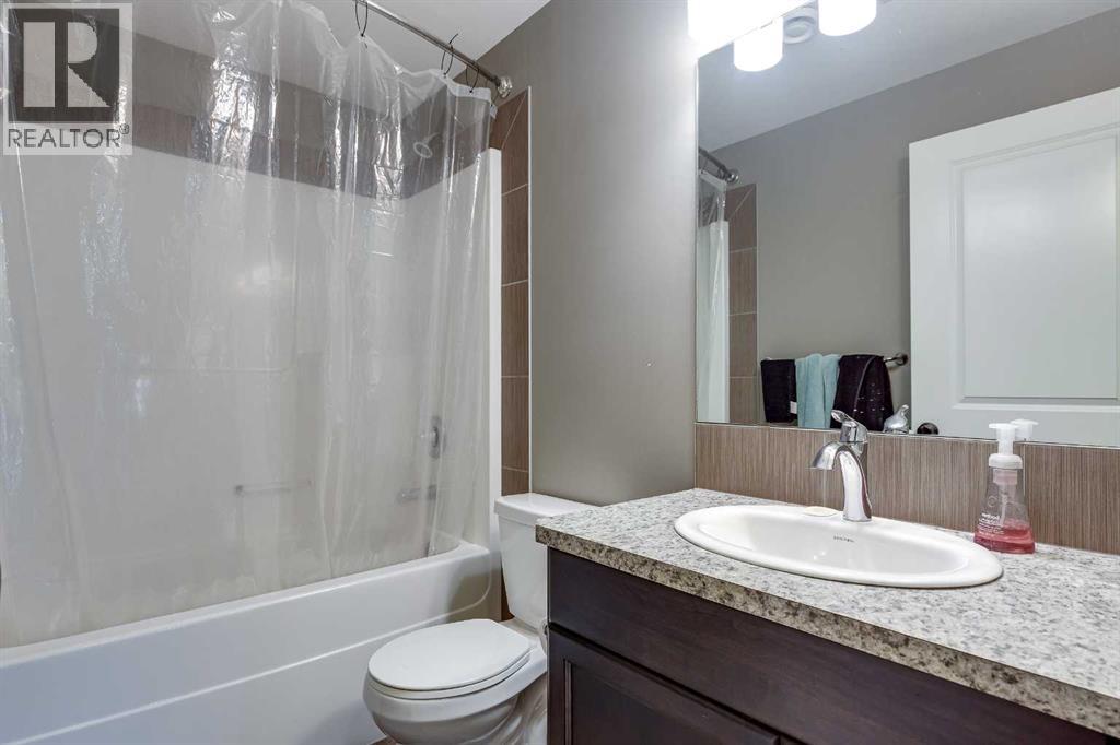 66 Truant Crescent, Red Deer, Alberta  T4P 0S9 - Photo 38 - A2257038