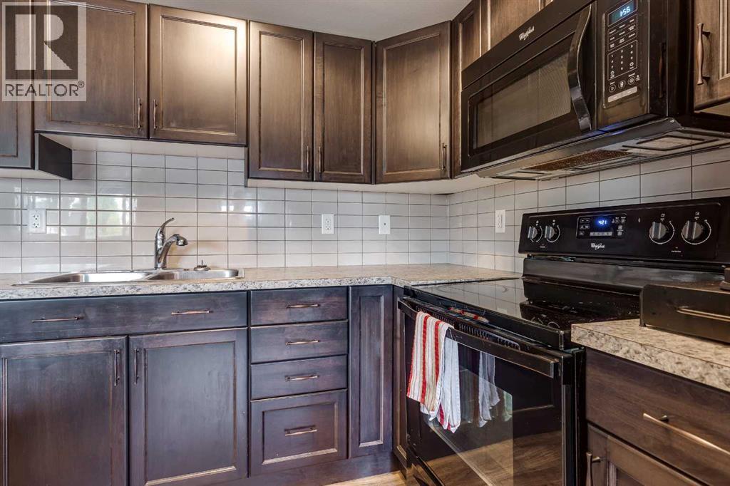 66 Truant Crescent, Red Deer, Alberta  T4P 0S9 - Photo 32 - A2257038