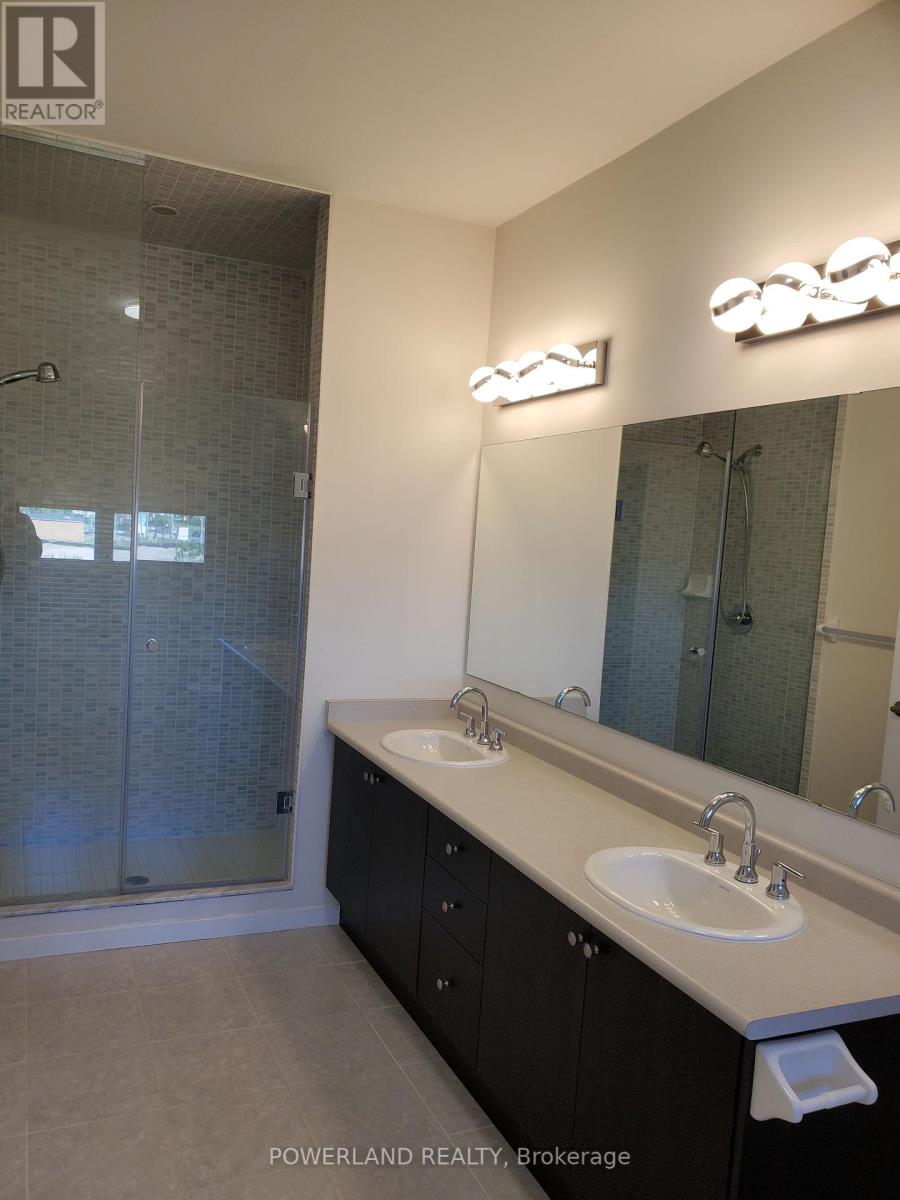 358 Elyse Court, Aurora, Ontario  L4G 2C9 - Photo 12 - N12426235