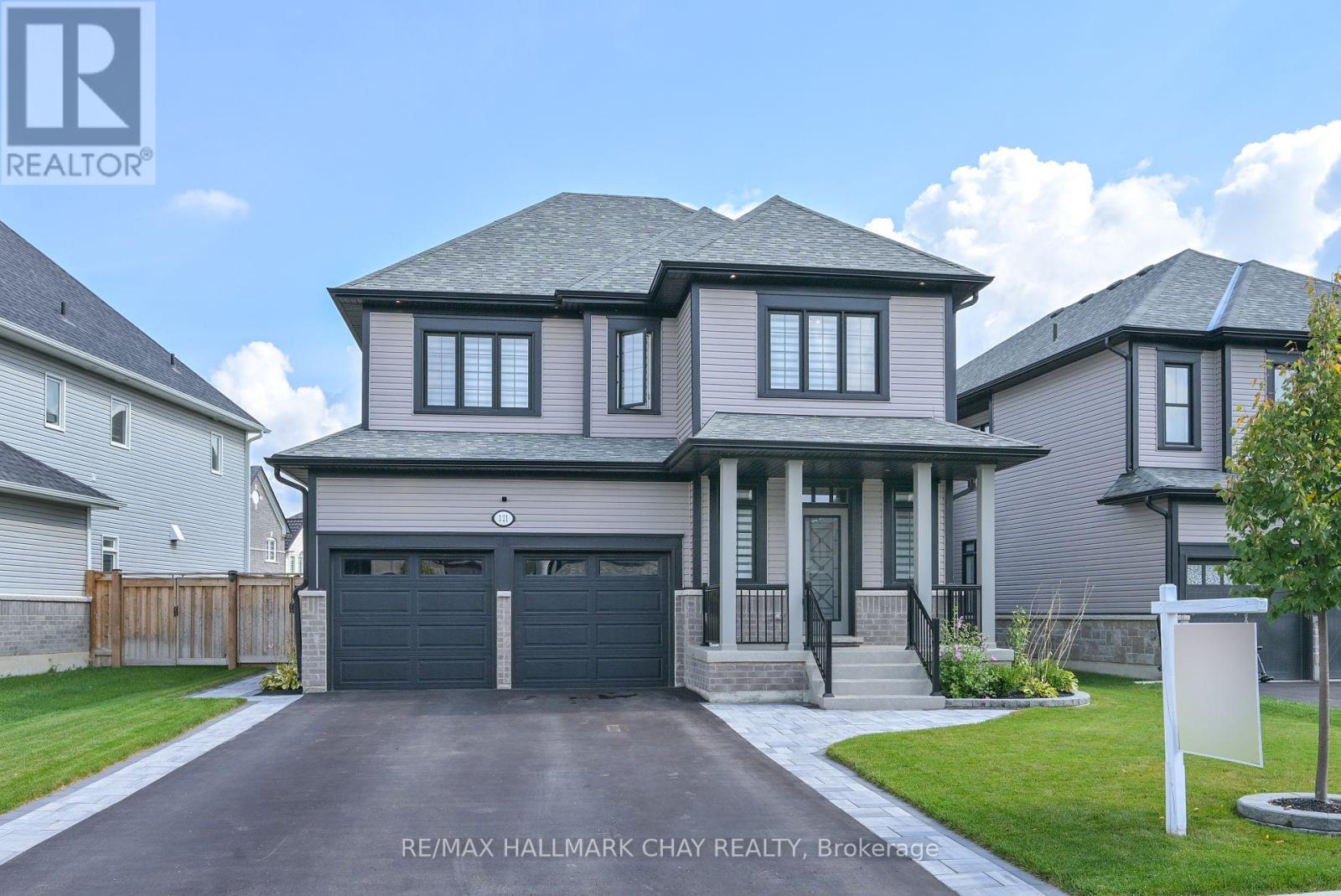 121 STRACHAN TRAIL, New Tecumseth, Ontario