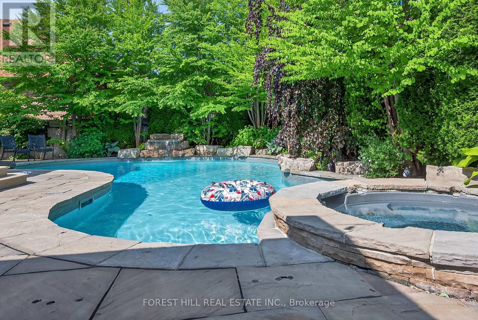 110 Cook's Mill Crescent, Vaughan, Ontario  L6A 0L1 - Photo 46 - N12426335