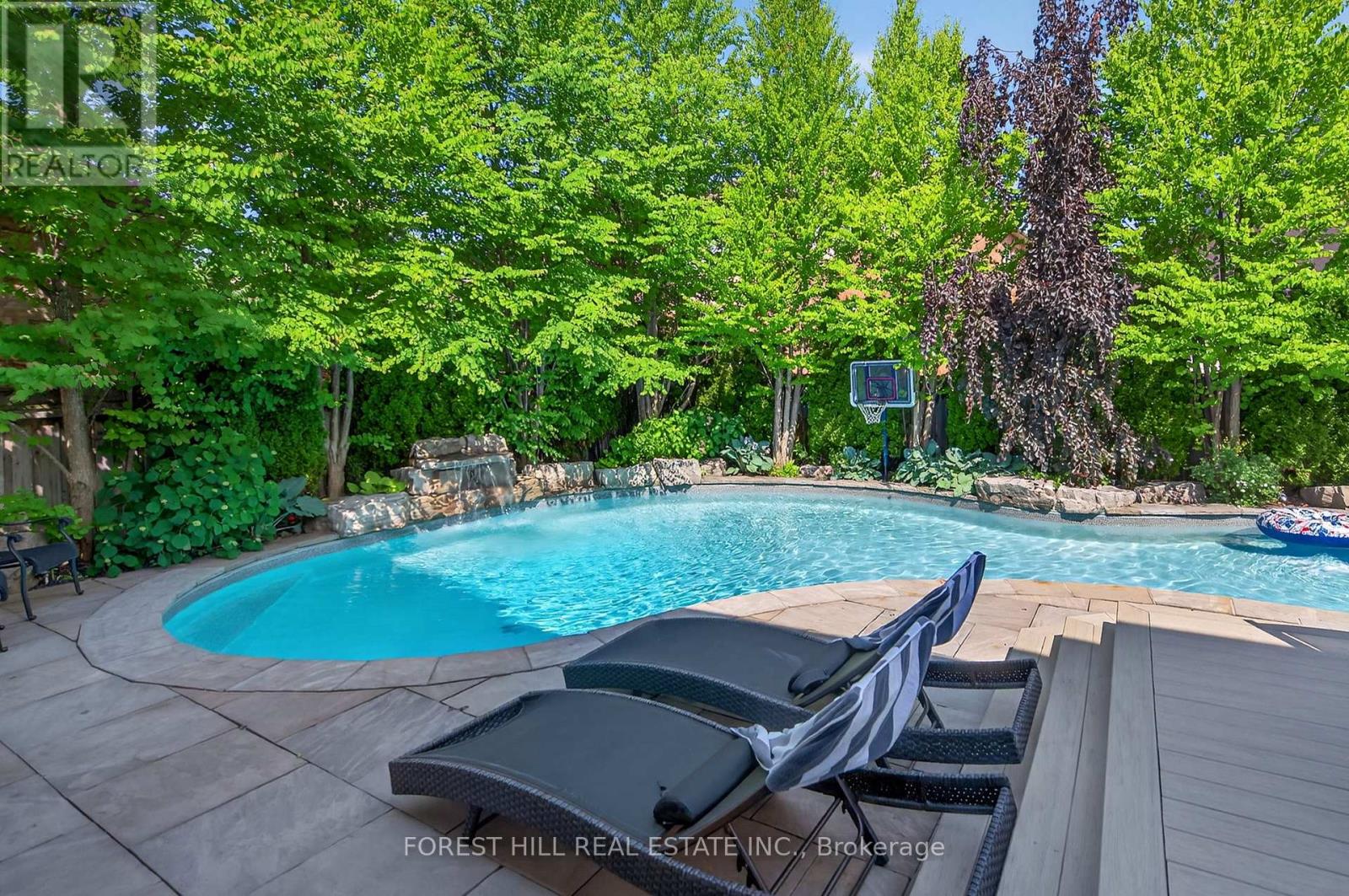 110 Cook's Mill Crescent, Vaughan, Ontario  L6A 0L1 - Photo 48 - N12426335