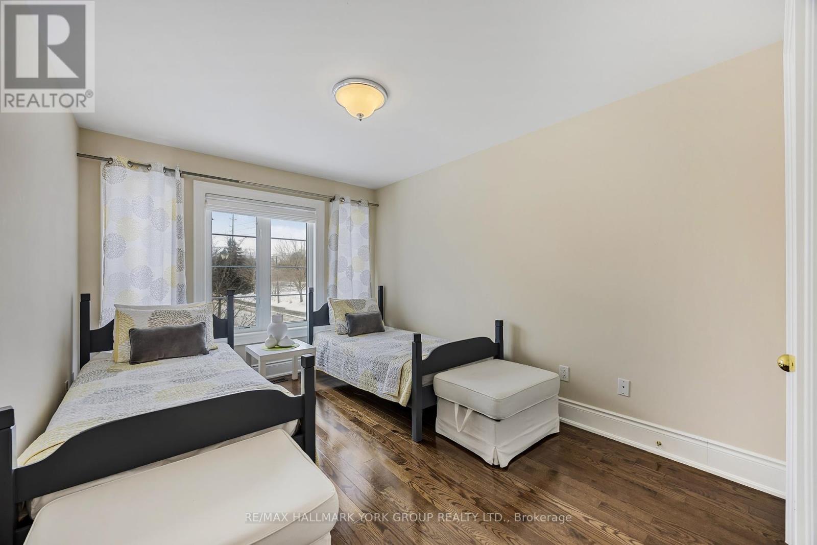 8 - 484 Worthington Avenue, Richmond Hill, Ontario  L4E 0E2 - Photo 12 - N12426369