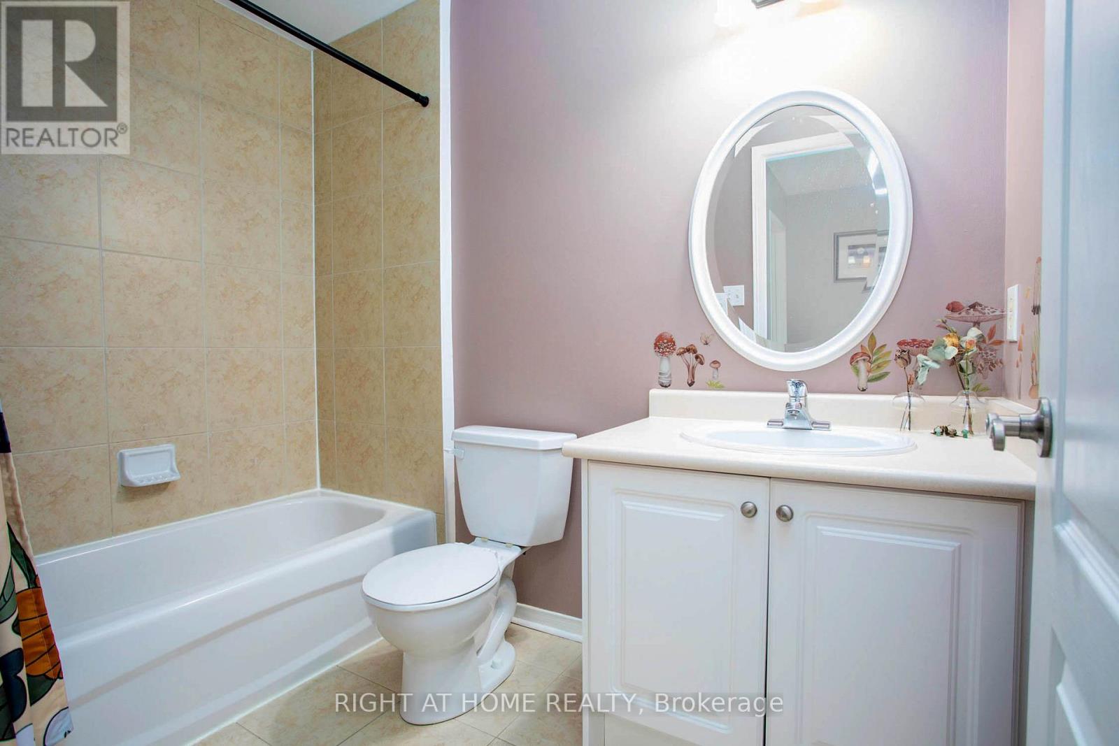 50 Sunridge Street, Richmond Hill, Ontario  L4E 3T7 - Photo 29 - N12426378