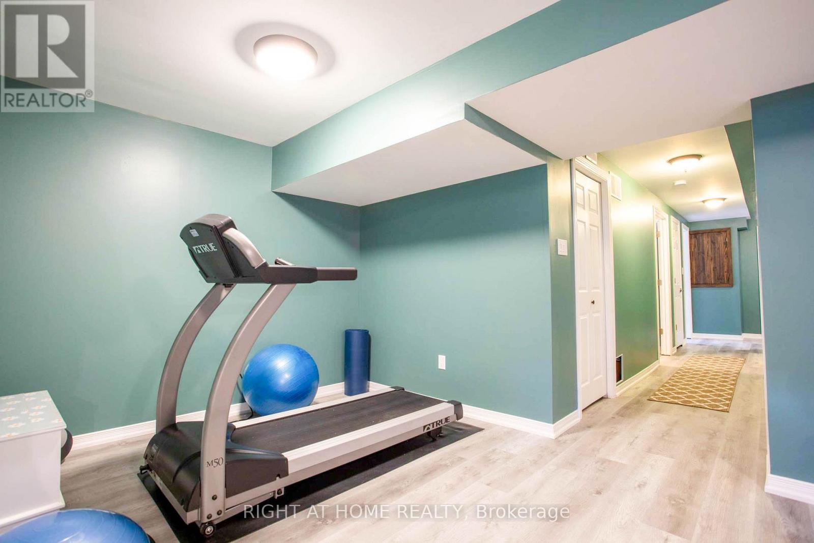 50 Sunridge Street, Richmond Hill, Ontario  L4E 3T7 - Photo 32 - N12426378