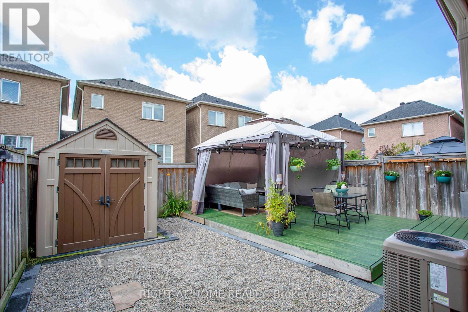 50 Sunridge Street, Richmond Hill, Ontario  L4E 3T7 - Photo 37 - N12426378