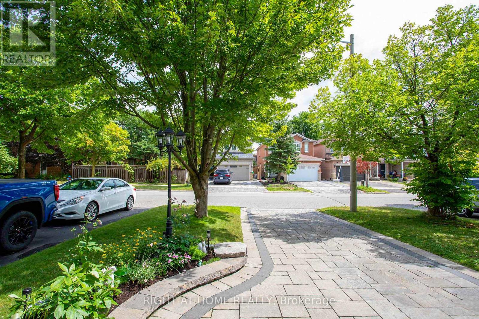 50 Sunridge Street, Richmond Hill, Ontario  L4E 3T7 - Photo 7 - N12426378