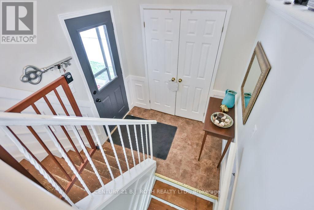 57 D'ambrosio Drive, Barrie, Ontario  L4N 6V4 - Photo 7 - S12426278