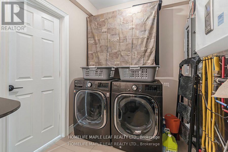 17 Middlebrook Road, Wasaga Beach, Ontario  L9Z 2Y6 - Photo 24 - S12426279