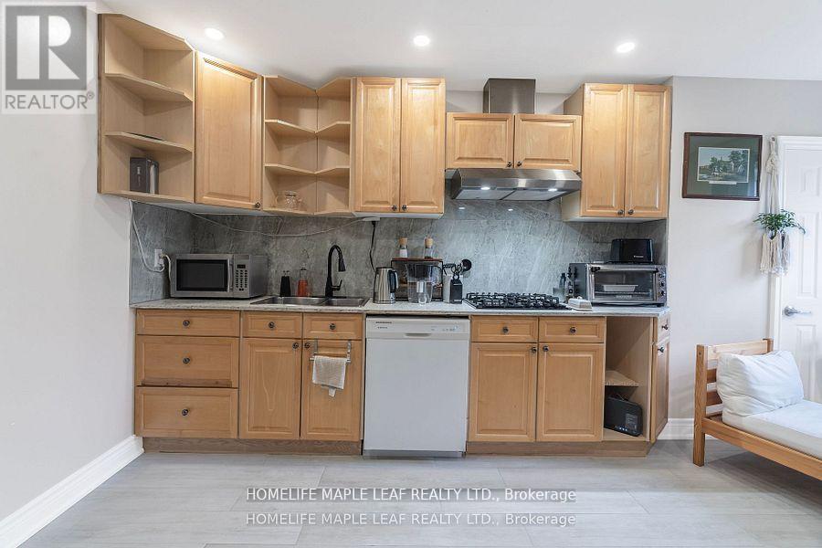 17 Middlebrook Road, Wasaga Beach, Ontario  L9Z 2Y6 - Photo 27 - S12426279