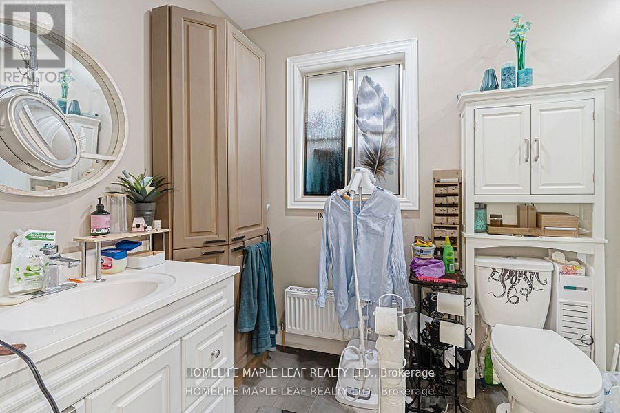 17 Middlebrook Road, Wasaga Beach, Ontario  L9Z 2Y6 - Photo 41 - S12426279