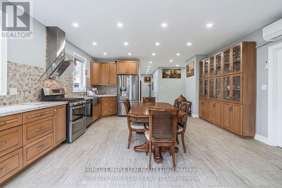 17 Middlebrook Road, Wasaga Beach, Ontario  L9Z 2Y6 - Photo 8 - S12426279