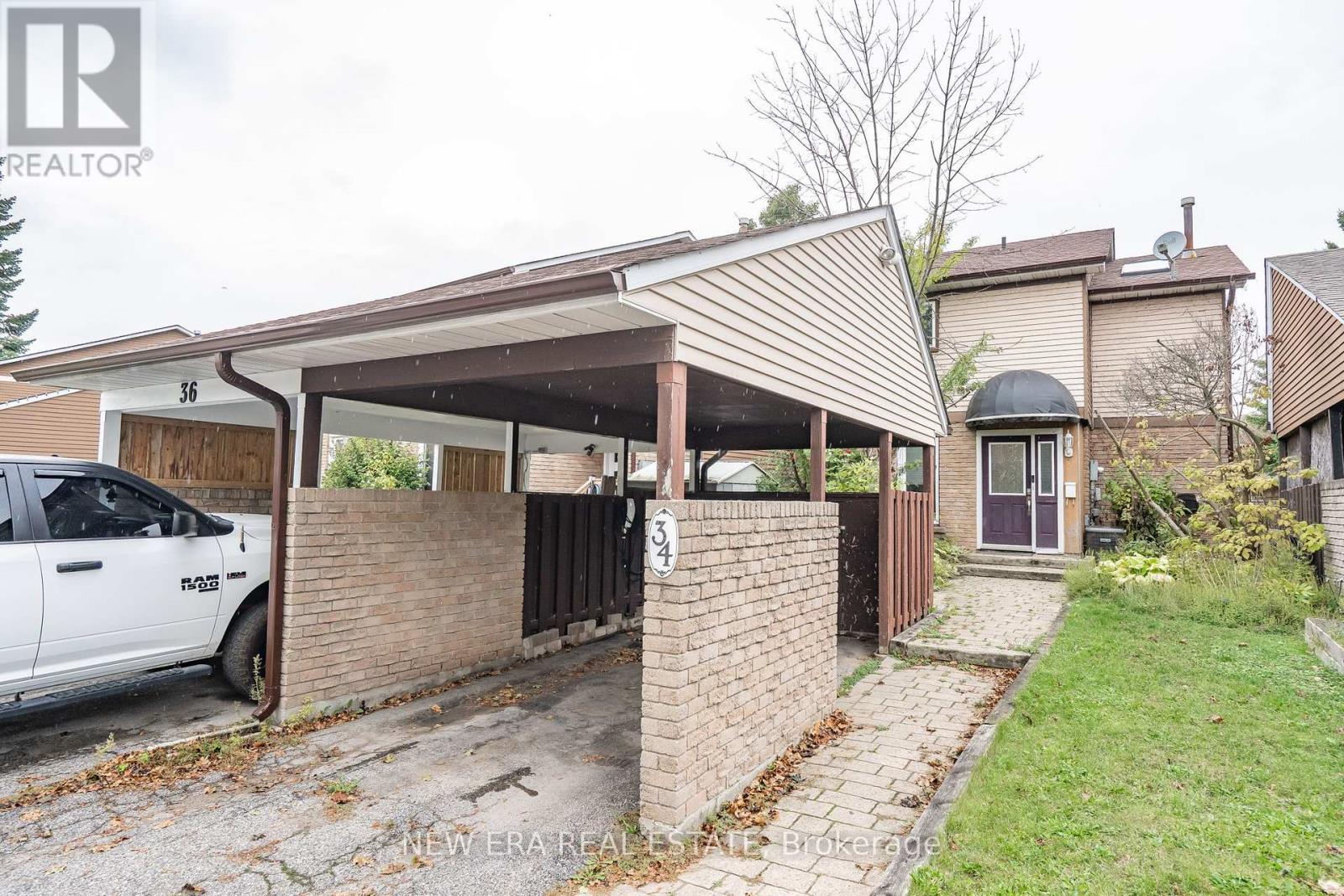34 Lampman Lane, Barrie, Ontario  L4N 5B1 - Photo 3 - S12426397