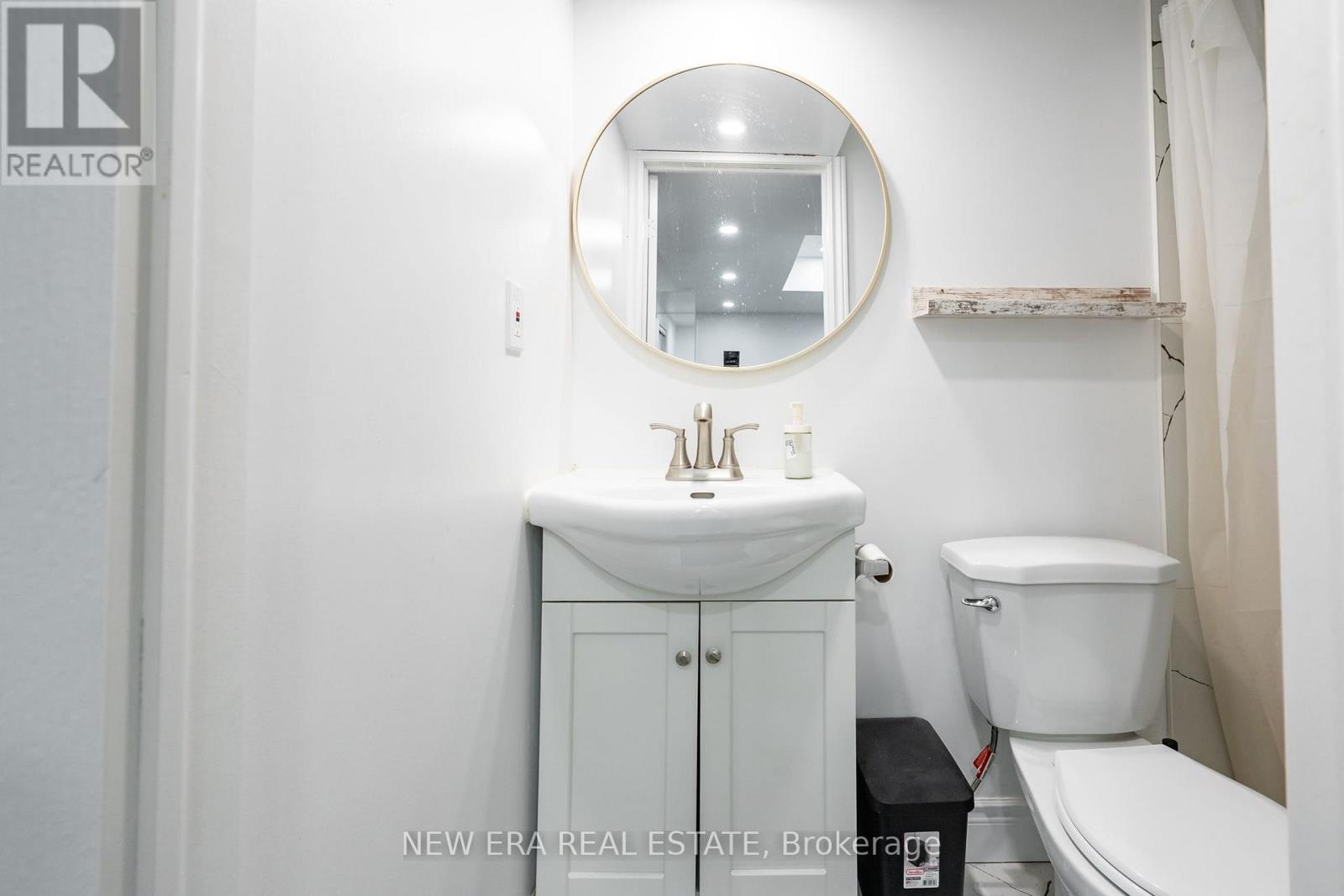 34 Lampman Lane, Barrie, Ontario  L4N 5B1 - Photo 31 - S12426397