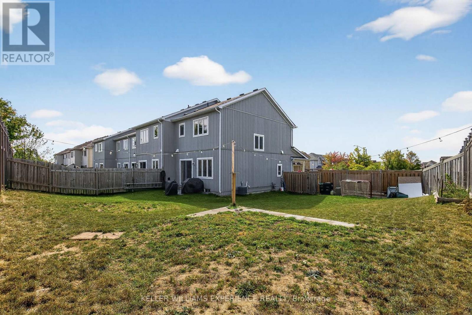 70 Pearcey Crescent, Barrie, Ontario  L4N 6R7 - Photo 20 - S12425660