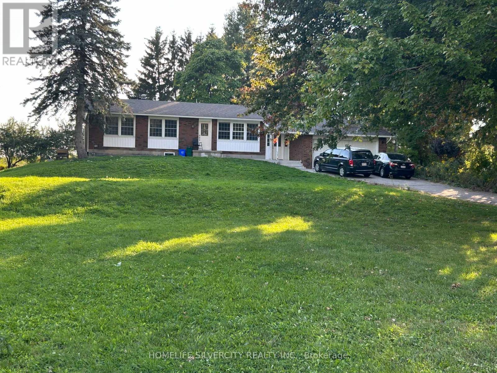 10758 Winston Churchill Boulevard, Halton Hills, Ontario  L7G 4S7 - Photo 2 - W12397679