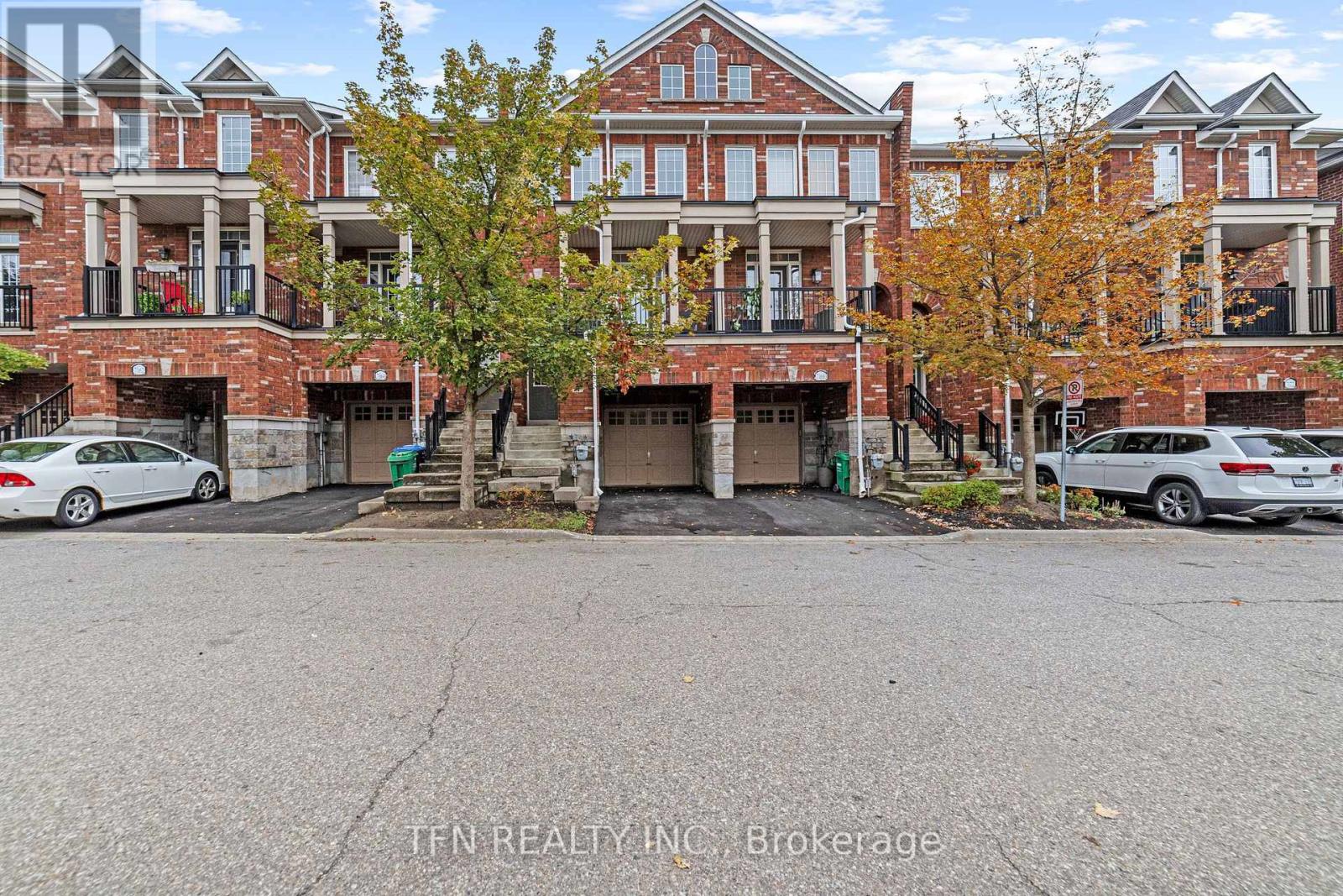 7166 TRIUMPH LANE, Mississauga, Ontario