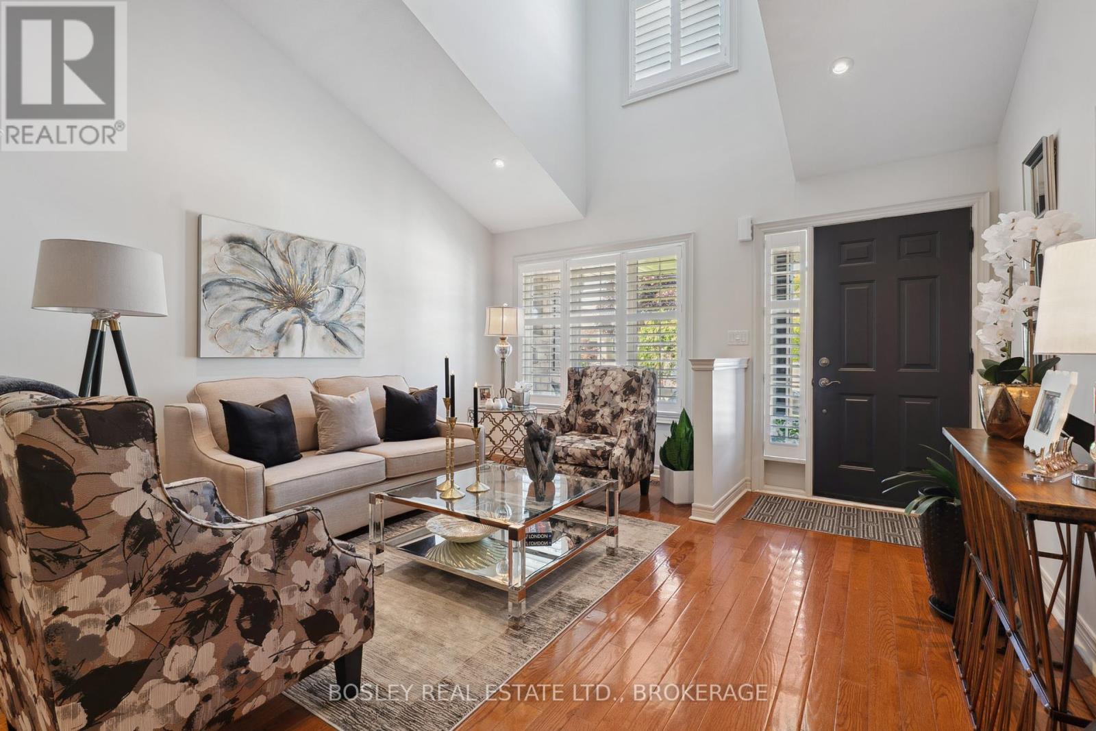 4059 Ashby Drive, Lincoln, Ontario  L0R 1B9 - Photo 8 - X12388363