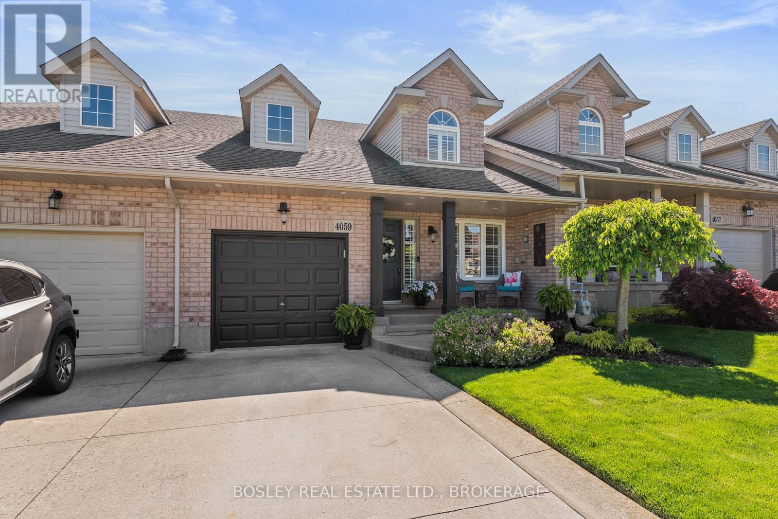 4059 Ashby Drive, Lincoln, Ontario  L0R 1B9 - Photo 5 - X12388363