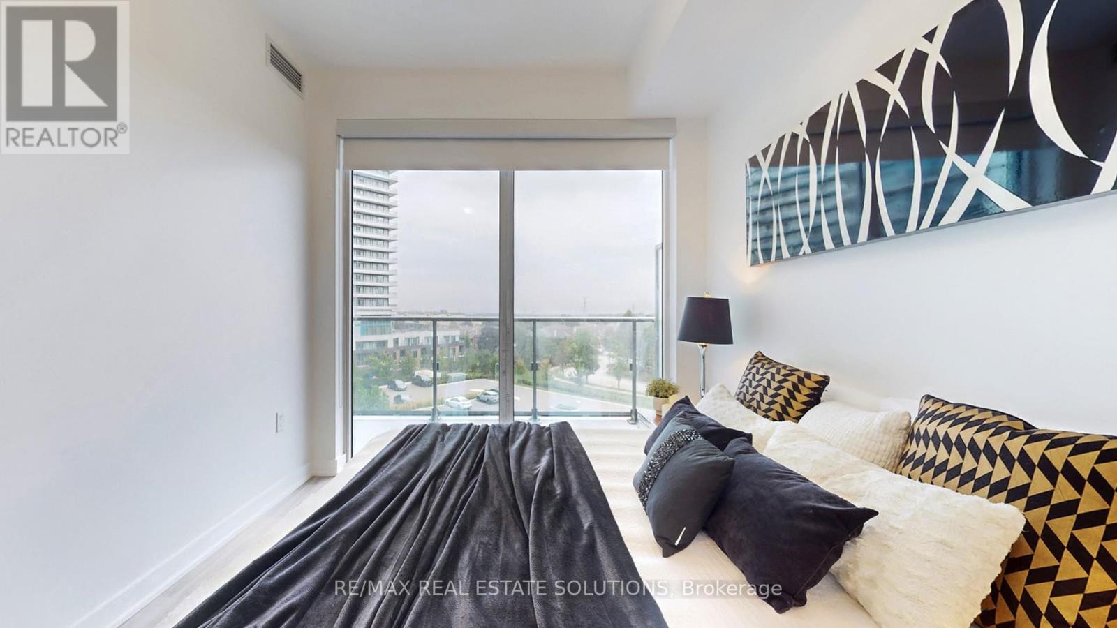 506 - 4655 Metcalfe Avenue, Mississauga, Ontario  L5M 0Z7 - Photo 18 - W12426237