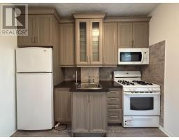 3254 DUNDAS STREET W, Toronto, Ontario