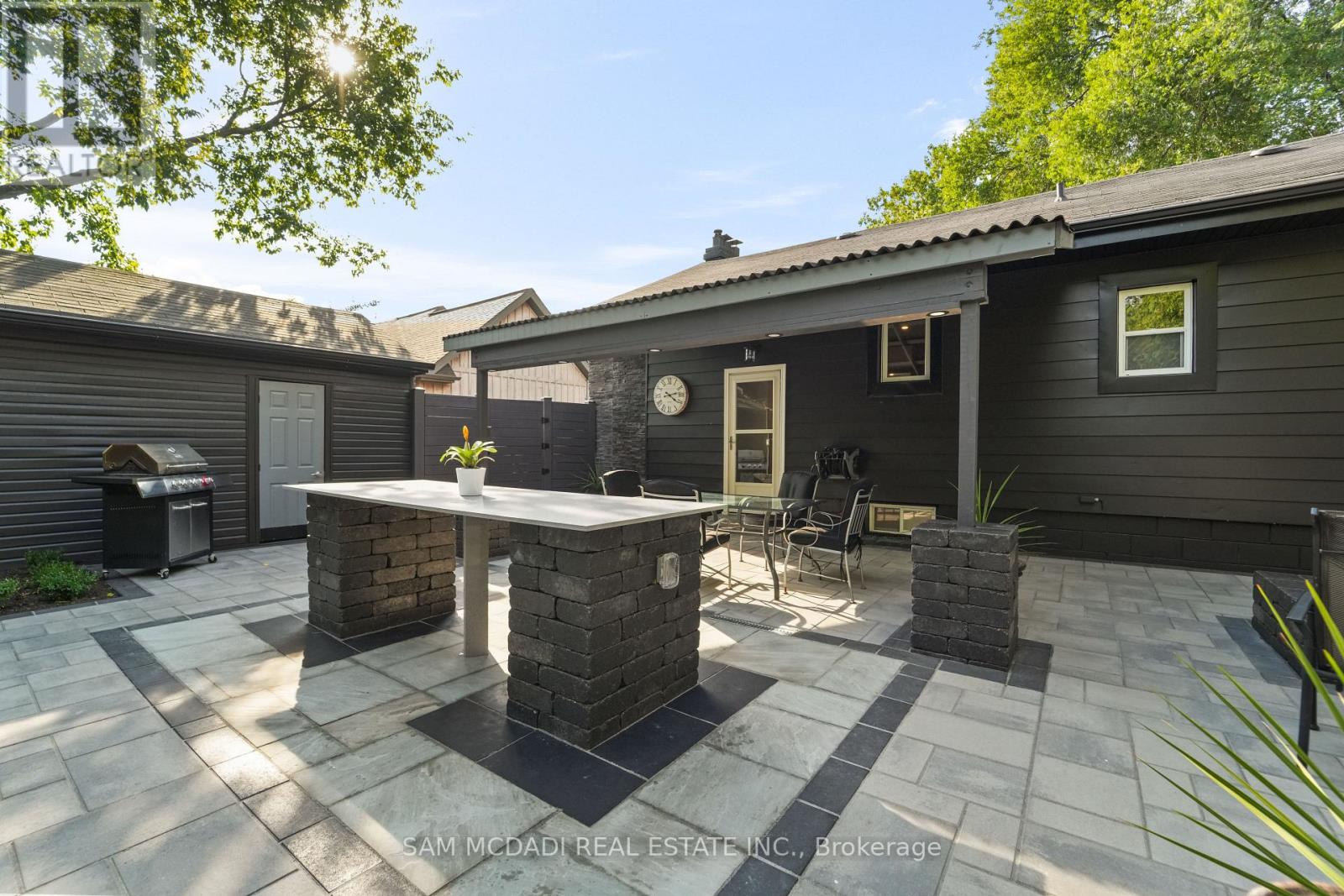 1140 Halliday Avenue, Mississauga, Ontario  L5E 1P9 - Photo 28 - W12426266