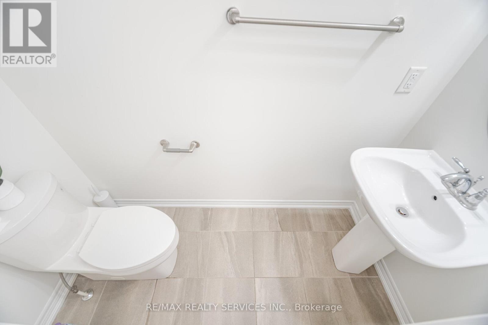 247 Clockwork Drive, Brampton, Ontario  L7A 5C7 - Photo 16 - W12426292