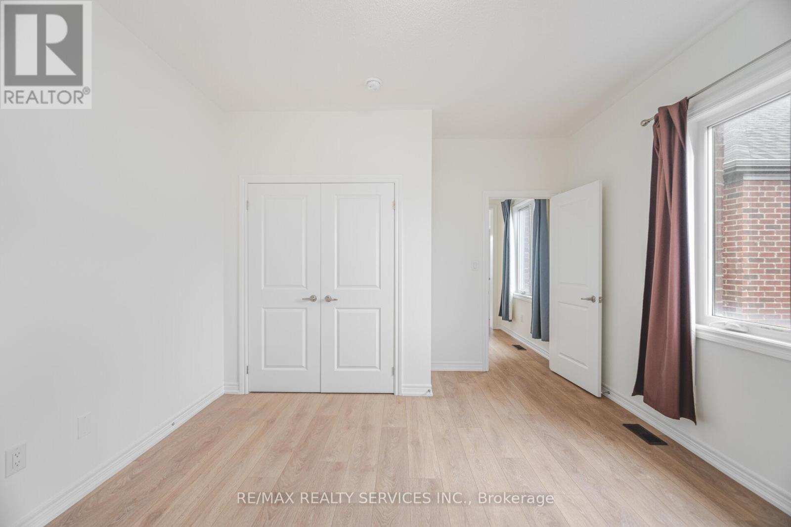 247 Clockwork Drive, Brampton, Ontario  L7A 5C7 - Photo 27 - W12426292