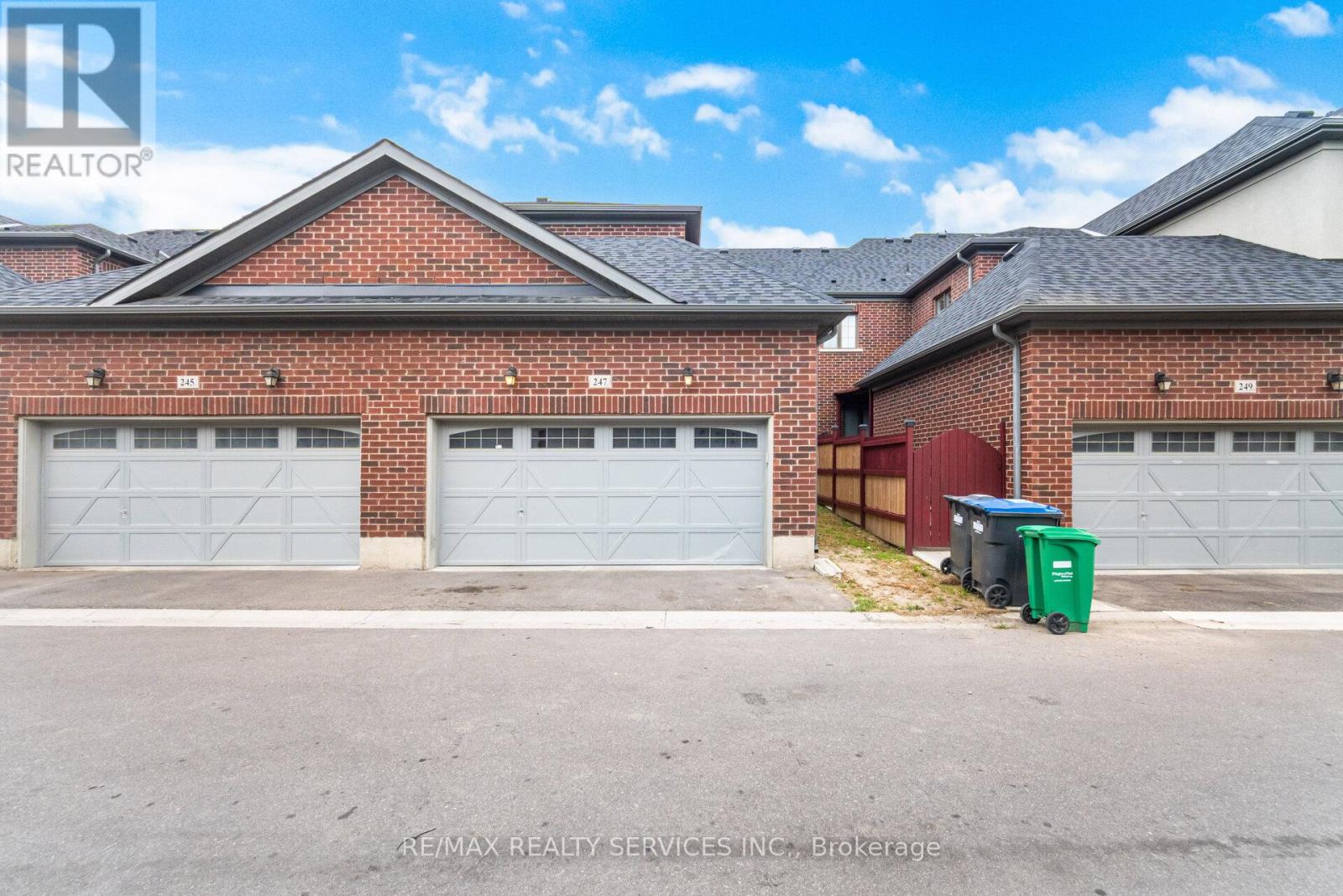247 Clockwork Drive, Brampton, Ontario  L7A 5C7 - Photo 40 - W12426292