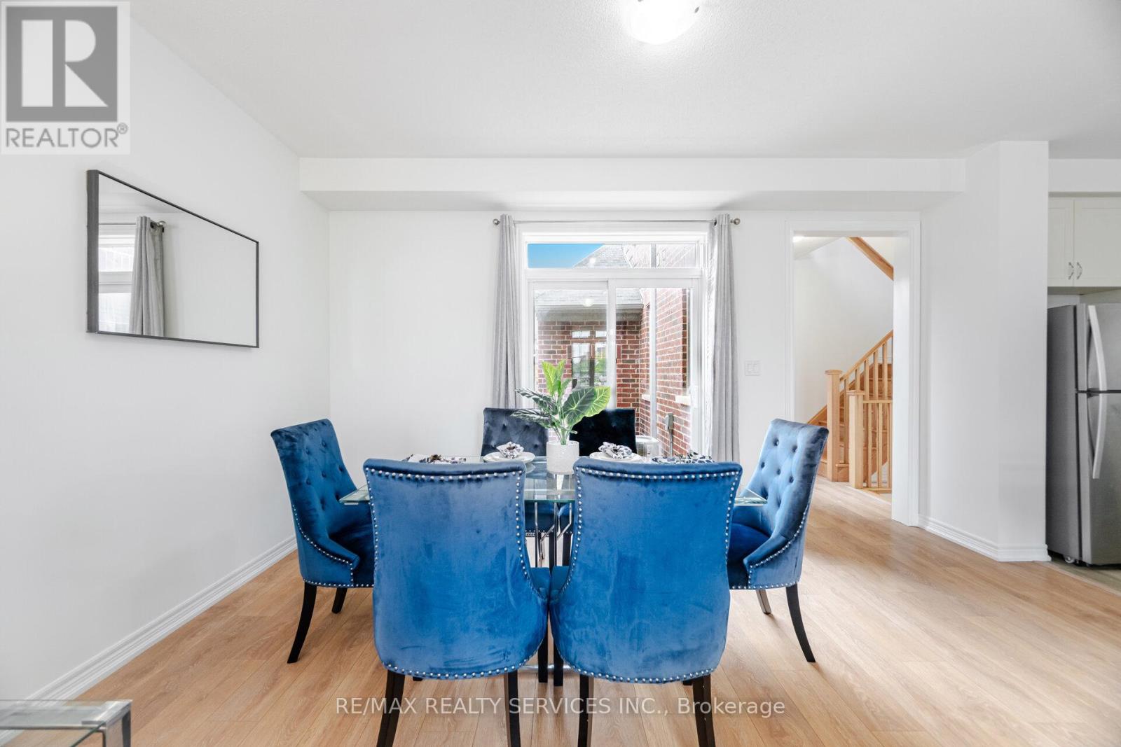 247 Clockwork Drive, Brampton, Ontario  L7A 5C7 - Photo 9 - W12426292